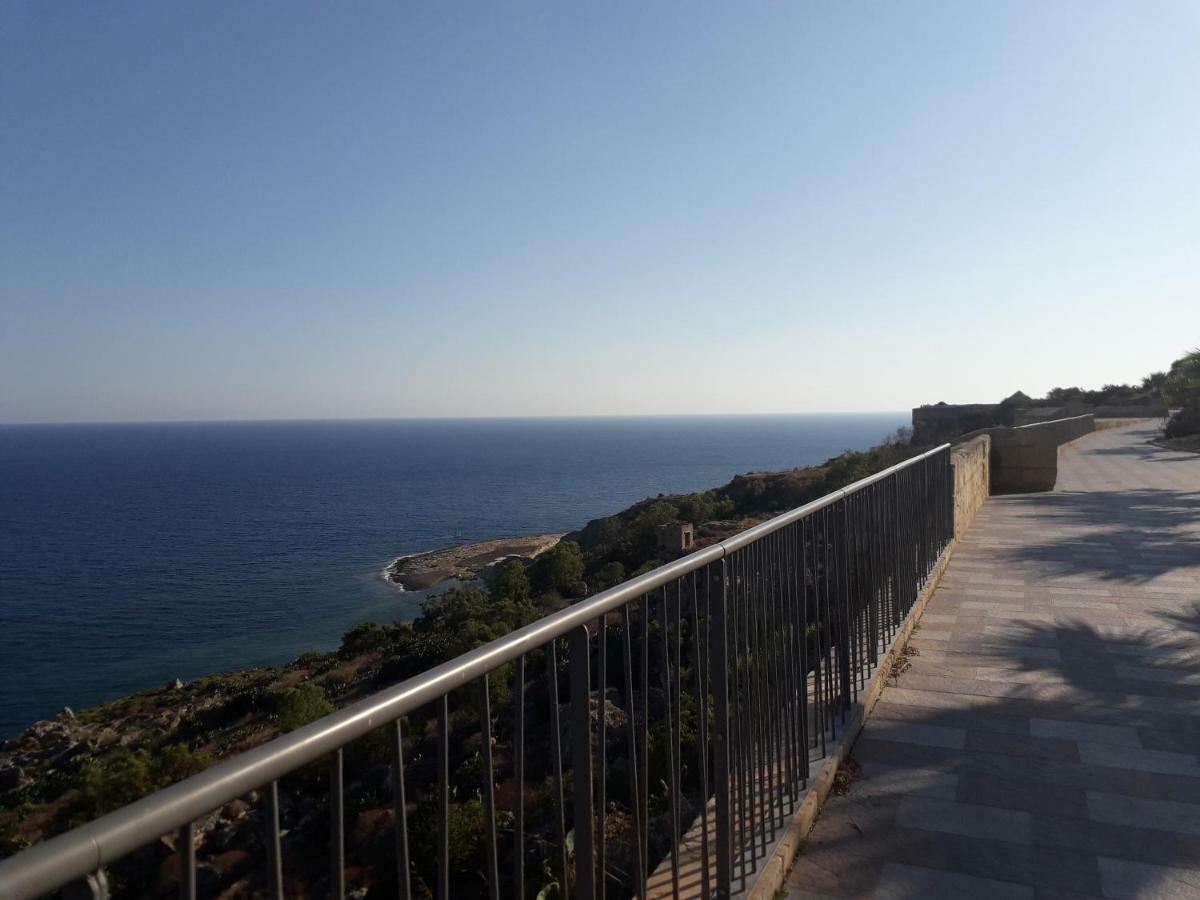 Poolside Luxury With Patio * Mgarr